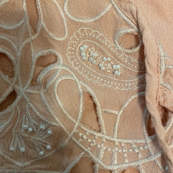 Beautiful top! - Picture 7 of 7